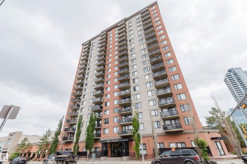 Outdoor building - 608 10303 105 Street, Edmonton, AB 