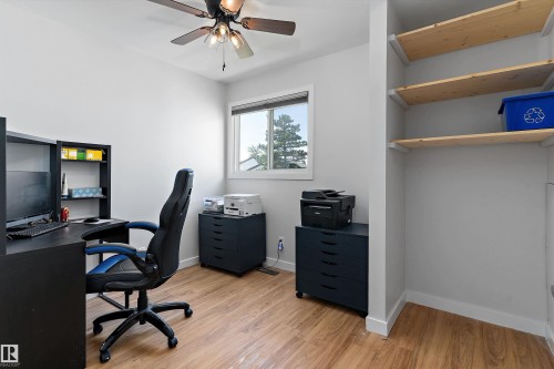 14F Twin Terrace, Edmonton, AB 