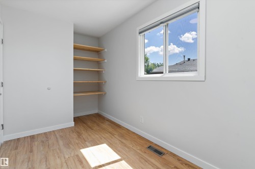 14F Twin Terrace, Edmonton, AB 