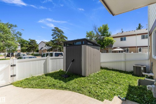 14F Twin Terrace, Edmonton, AB 