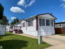320 Evergreen Park  Edmonton, AB T5Y 4M2