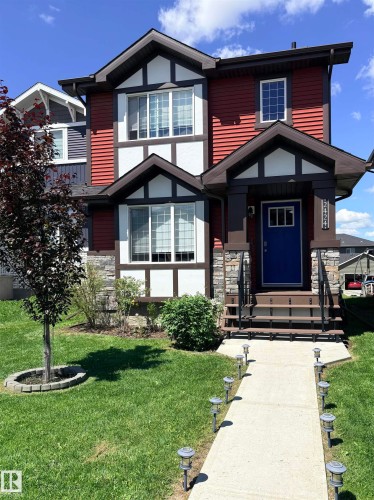 Front house - 2424 Wonnacott Court, Edmonton, AB 