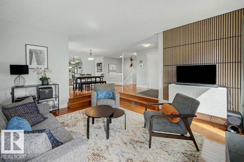 30 Adamic Crescent, Leduc, AB - Indoor Photo Showing Living Room