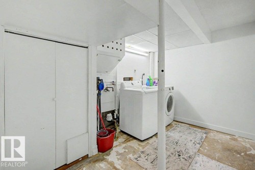 30 Adamic Crescent, Leduc, AB - Indoor Photo Showing Laundry Room