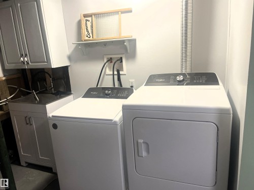 Laundry room - 4812 47 St, Drayton Valley, AB 