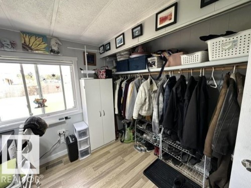 5013 53 Avenue, Wabamun, AB 