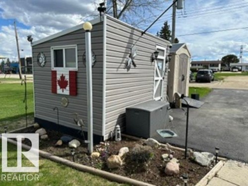 5013 53 Avenue, Wabamun, AB 