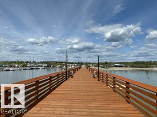 5013 53 Avenue, Wabamun, AB 