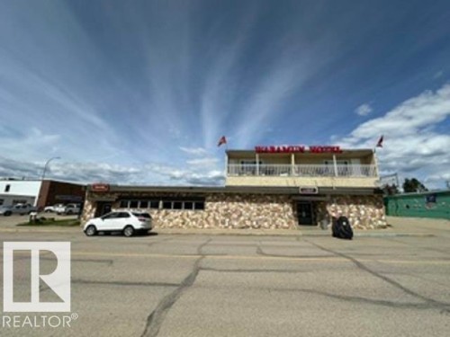 5013 53 Avenue, Wabamun, AB 