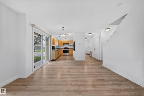 32 12050 17 Avenue, Edmonton, AB 