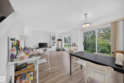 32 12050 17 Avenue, Edmonton, AB 