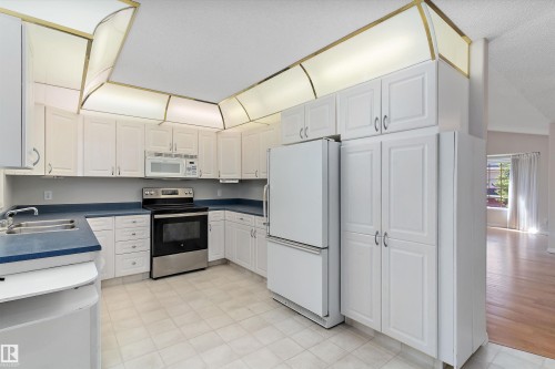933 Youville Drive W, Edmonton, AB 