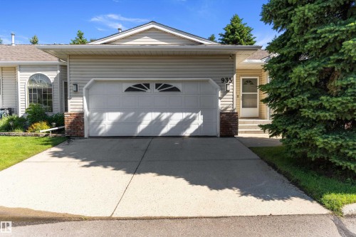 933 Youville Drive W, Edmonton, AB 