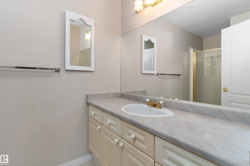 933 Youville Drive W, Edmonton, AB 