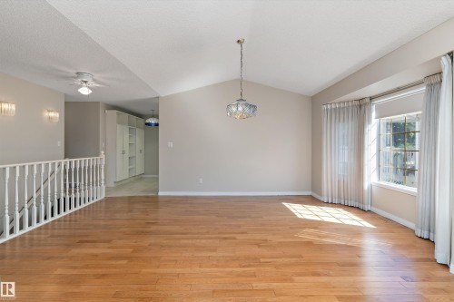 933 Youville Drive W, Edmonton, AB 