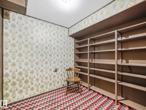 Storage room - 15011 72A Street, Edmonton, AB 
