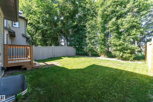 Yard - 7322 Chivers Crescent, Edmonton, AB 