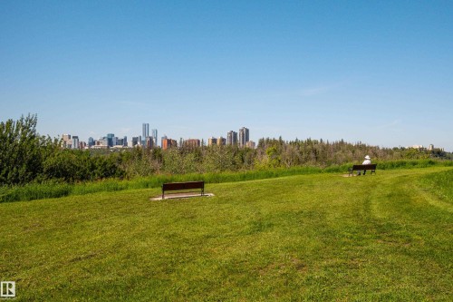 11013 75 Street, Edmonton, AB 