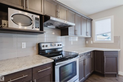 Kitchen - 2472 Glenridding Boulevard, Edmonton, AB 
