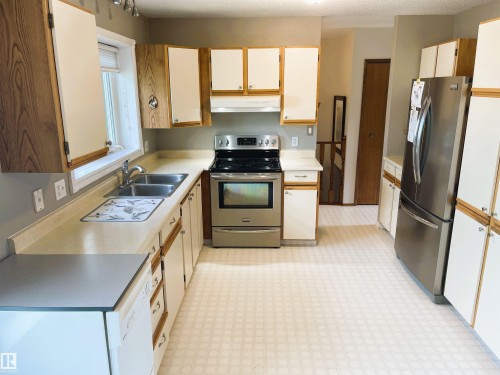 #48 47018 Twp Rd 604A, Rural Bonnyville M.D., AB - Indoor Photo Showing Kitchen With Double Sink