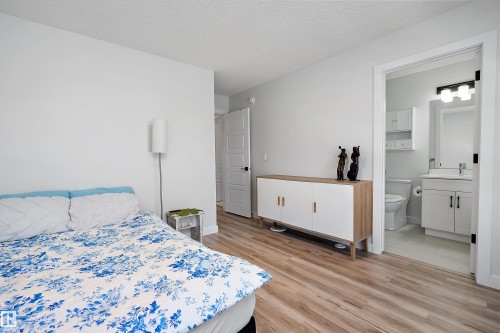 26 11910 35 Avenue, Edmonton, AB 