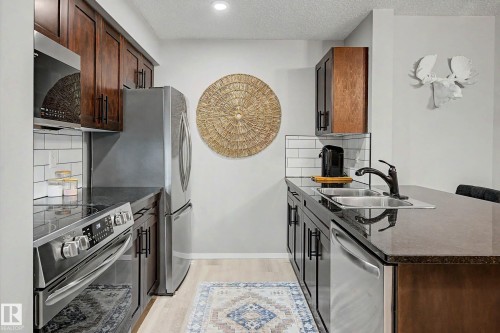 105 5390 Chappelle Road, Edmonton, AB 
