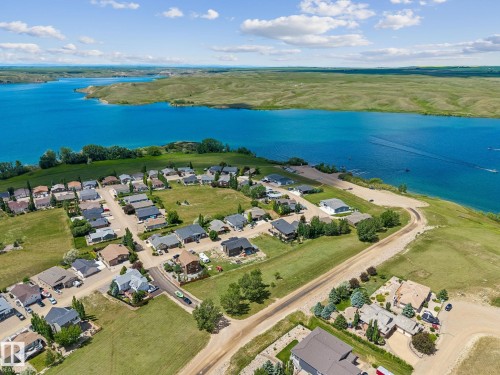 469 Sunset Drive, Rural Vulcan County, AB 