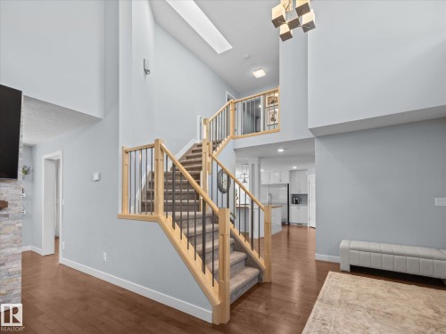 8 Leonard Drive, St. Albert, AB - Indoor Photo Showing Other Room