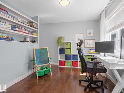 8 Leonard Drive, St. Albert, AB - Indoor Photo Showing Office