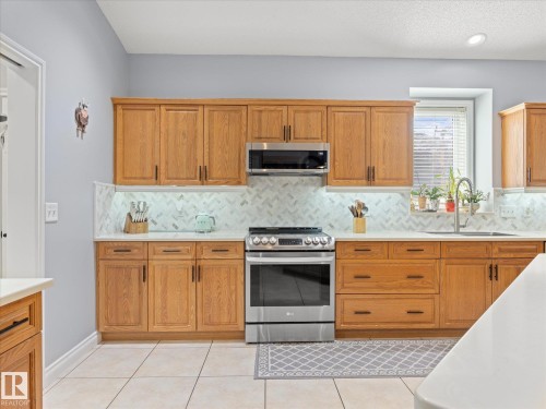 13 Lafleur Drive, St. Albert, AB 