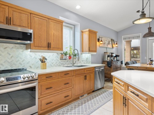 13 Lafleur Drive, St. Albert, AB 