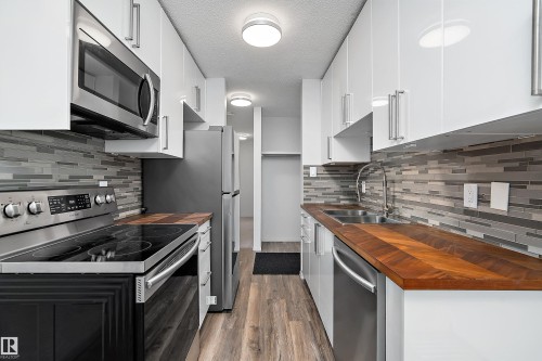 304 10720 127 Street, Edmonton, AB 