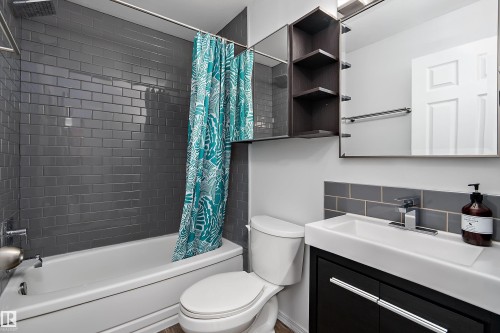 304 10720 127 Street, Edmonton, AB 