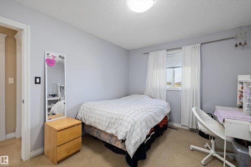 11604 175 Avenue, Edmonton, AB 