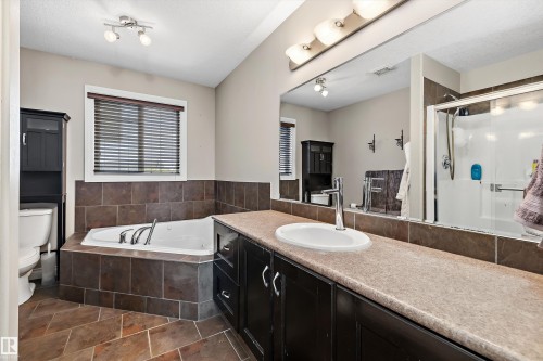 11604 175 Avenue, Edmonton, AB 