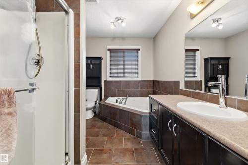11604 175 Avenue, Edmonton, AB 
