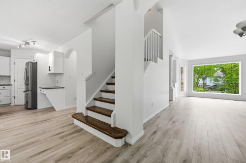 5 Emerson Place, St. Albert, AB - Indoor