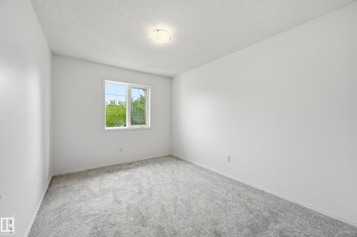 5 Emerson Place, St. Albert, AB - Indoor Photo Showing Other Room