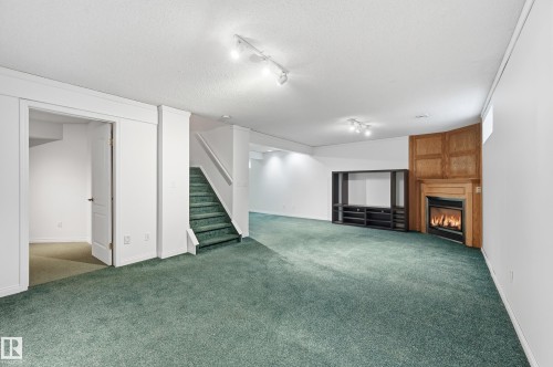 5 Emerson Place, St. Albert, AB - Indoor With Fireplace