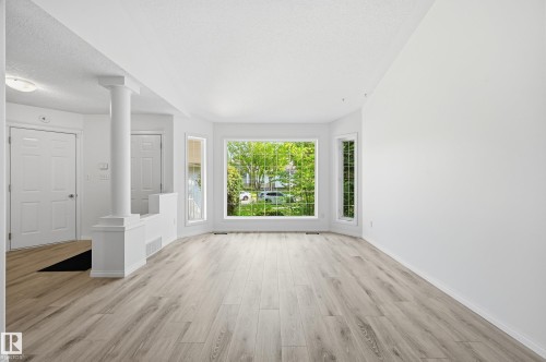 5 Emerson Place, St. Albert, AB - Indoor Photo Showing Other Room
