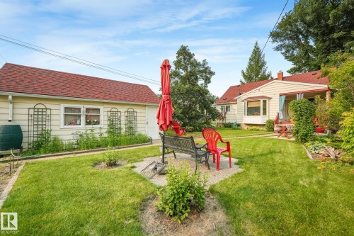 11422 70 Street, Edmonton, AB 