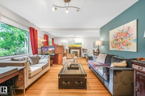 11422 70 Street, Edmonton, AB 