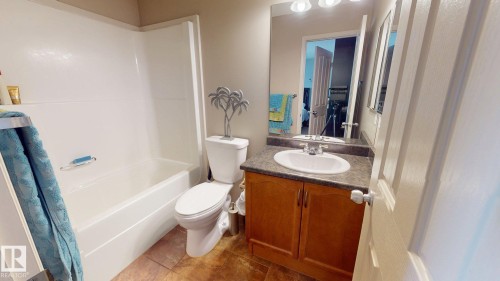 5992 South Terwillegar Boulevard, Edmonton, AB 