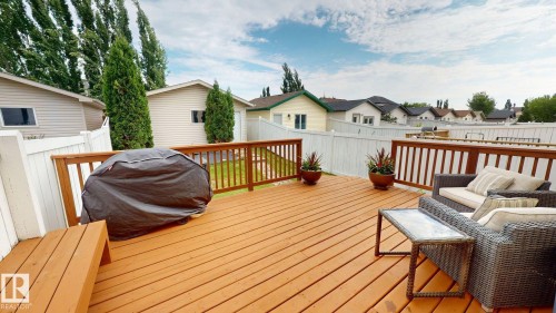5992 South Terwillegar Boulevard, Edmonton, AB 
