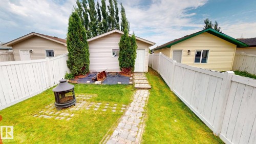 5992 South Terwillegar Boulevard, Edmonton, AB 