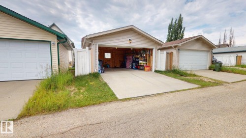 5992 South Terwillegar Boulevard, Edmonton, AB 