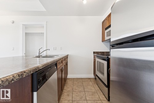 #806 9939 109 St Nw, Edmonton, AB 