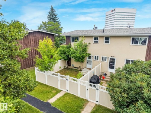 10458 55 Avenue, Edmonton, AB 
