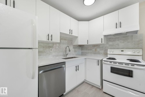 10458 55 Avenue, Edmonton, AB 