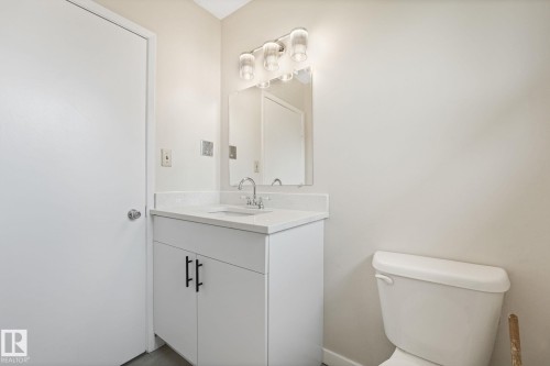 10458 55 Avenue, Edmonton, AB 